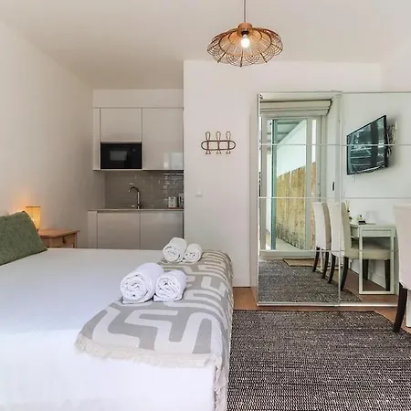 Διαμέρισμα Principe Real Cozy Bright With Ac